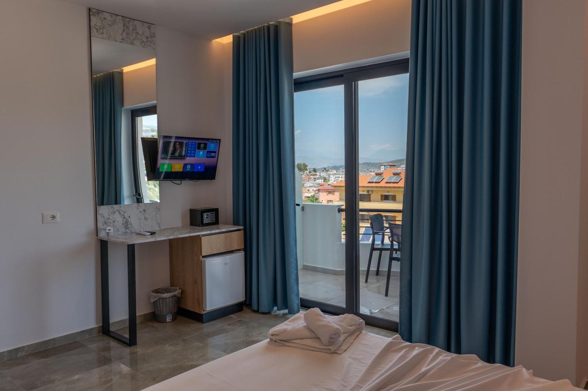 Monel Hotel Ksamil Exterior foto
